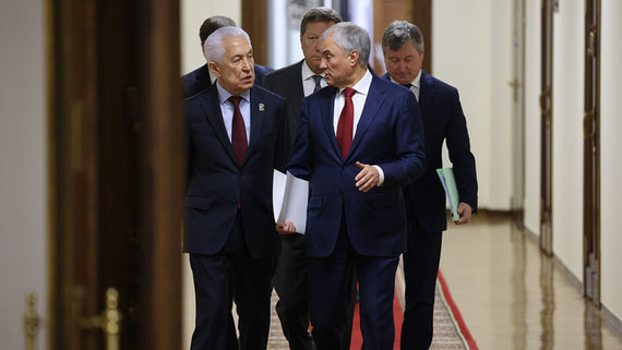 How Legislative Bills Were Generated in the Eighth Convocation of the State Duma